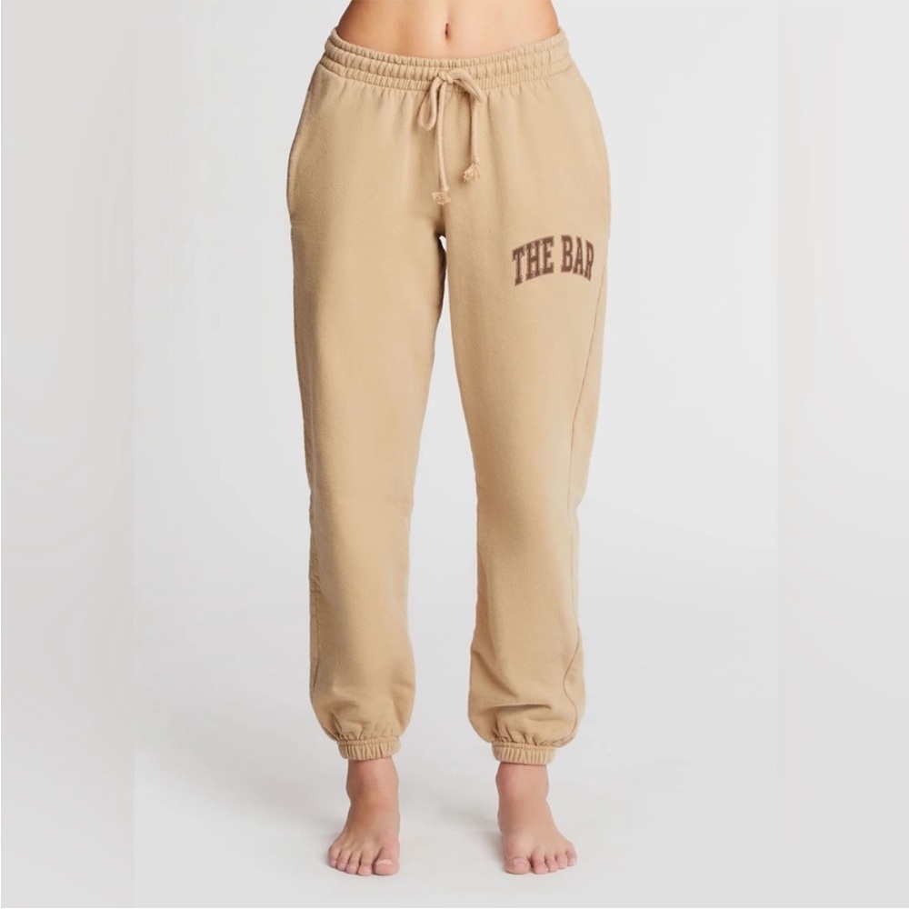 *SOLD*✨NEW!✨The Bar Varsity Sweatpants in Chocolate Chip - Picture 1 of 11